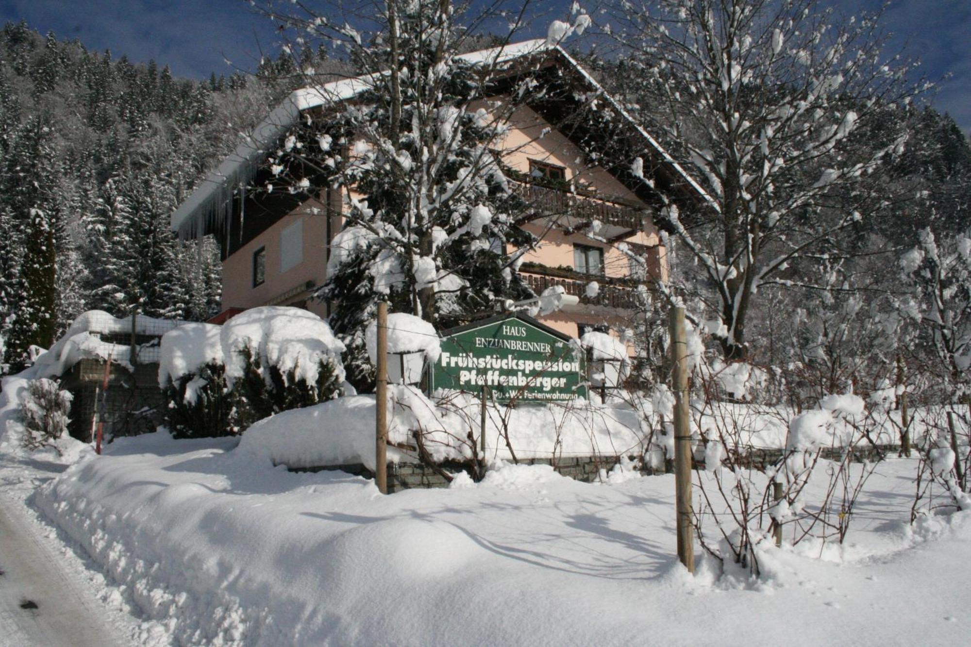 Enzianbrenner Hotel Jenig Exterior photo